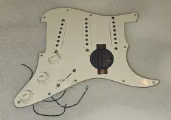  FENDER AMERICAN STANDARD STRATOCASTER LOADED PICKGUARD 