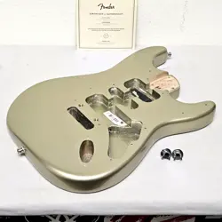 2018 FENDER AMERICAN ELITE STRAT ALDER BODY CHAMPAGNE - USA STRATOCASTER GUITAR