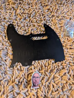 PICKGUARD FOR FENDER TELECASTER, S/S, 8 HOLES - 3-PLY BLACK PEARL ROCK ON!!! WIN