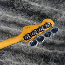 FENDER  VINTERA II '70S COMPETITION MUSTANG BASS COMPETITION ORANGE MX23132696