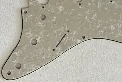 SCREW STRATOCASTER GUITAR