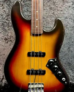 FENDER JAPAN JB62-77FL USED ROSEWOOD FINGERBOARD 3 TONE SUNBURST W/SOFT CASE