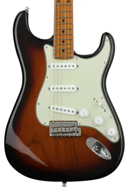 FENDER CUSTOM SHOP GT11 NEW OLD STOCK STRATOCASTER - 2-TONE SUNBURST -