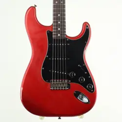 1979 STRATOCASTER RED