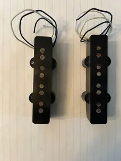 VINTAGE LATE 70'S FENDER JAZZ BASS PICKUP SET