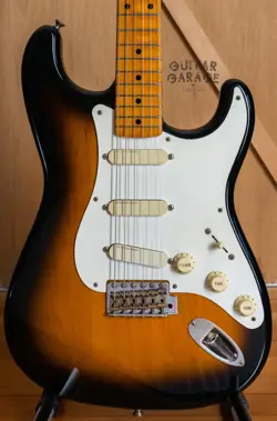 REISSUE STRATOCASTER LACE