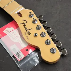 DELUXE TELECASTER MAPLE