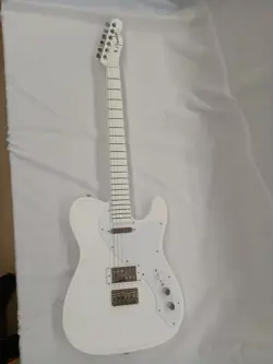 FENDER SILENT SIREN TELECASTER ELECTRIC GUITAR SAFE DELIVERY FROM JAPAN