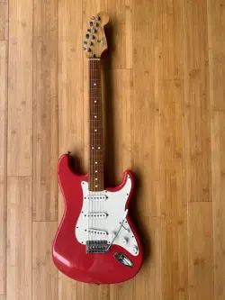 MINT CONDITION W/FENDER