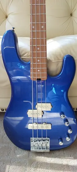 CHARVEL SAN DIMAS PJ ACTIVE 4 STRING BASS GUITAR FENDER