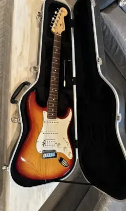 2005 FENDER AMERICAN STANDARD STRATOCASTER ELECTRIC GUITAR HSS MADE IN USA