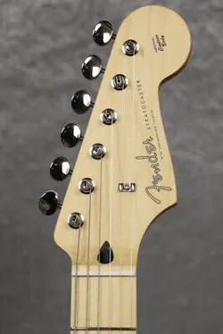 STRATOCASTER GUITAR SATIN