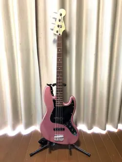 SQUIER BY FENDER JAZZ BASS ELECTRIC BASS GUITAR PINK USED WITH SOFT CASE
