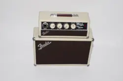 FENDER MINI TONE MASTER BATTERY POWERED ELECTRIC GUITAR AMP
