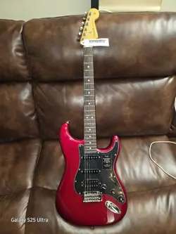 FENDER PLAYER II SERIES  STRATOCASTER HSS