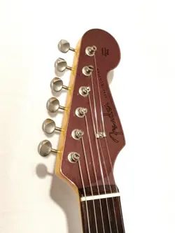 METALLIC USED GUITAR