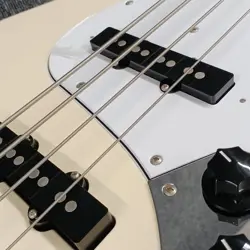 GUITAR VERSATILE SOUND