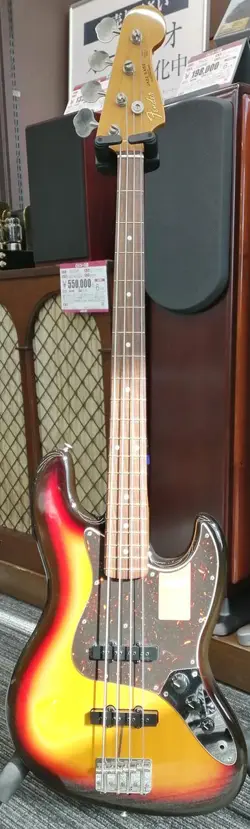 FENDER JAPAN TRADITIONAL 60S JAZZ BASS ELECTRIC BASS, DIMARZIO PU, USED