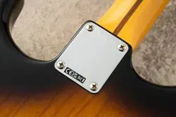 FENDER 70TH ANNIVERSARY AMERICAN VINTAGE II 1954 STRATOCASTER -2-COLOR SUNBURST-