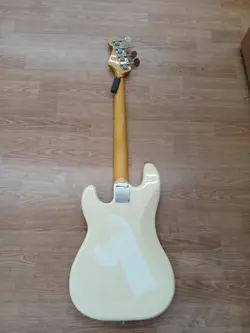 FENDER JAPAN PB70 ELECTRIC BASS SAFE DELIVERY FROM JAPAN