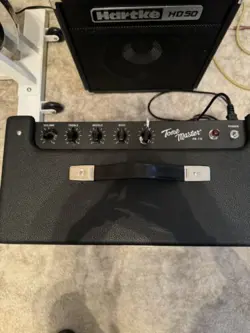 FENDER TONE MASTER FR-10