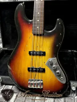 1982 FRETLESS