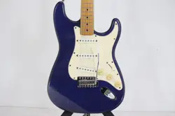 FENDER STANDARD STRATOCASTER ELECTRIC GUITAR USED GOOD CONDITION F/S FROM JAPAN