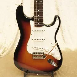 FENDER JAPAN ST62 1990S STRATOCASTER ELECTRIC GUITAR