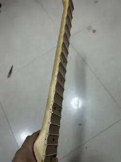 FULL SCALLOPED FENDER