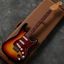 FENDER CUSTOM SHOP 1961 STRATOCASTER MASTER GRADE 1997 USED