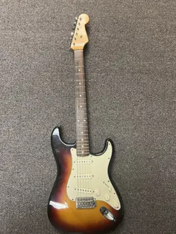 FENDER 69 STRATOCASTER