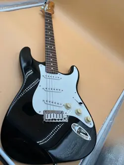 1993 FENDER STRATOCASTER