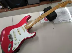 FENDER JAPAN ST57-55 ELECTRIC GUITAR USED