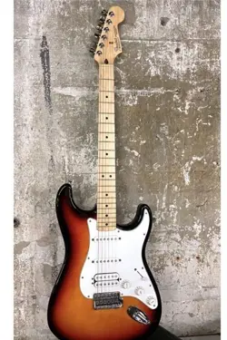 FENDER STRATOCASTER WITH HARD CARRY CASE 