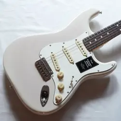 FENDER PLAYER II STRATOCASTER   WHITE BLONDE CHAMBERED ASH 2.91KG