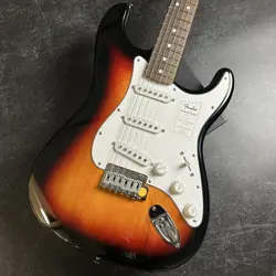 FENDER STANDARD STRATOCASTER 3-COLOR SUNBURST 3.41KG