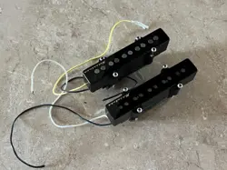 SET FENDER NOISELESS JAZZ BASS PLAYER PLUS PICKUPS