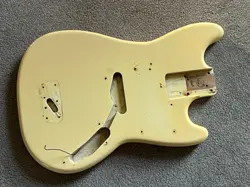 1976 FENDER MUSICMASTER BASS BODY WHITE CREAM