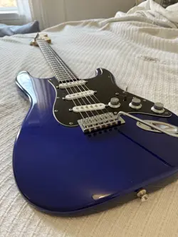 AFFINITY SERIES SQUIER