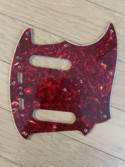 FENDER MUSTANG PICKGUARD MG69-65