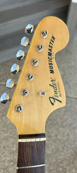 1978 MUSICMASTER GUITAR
