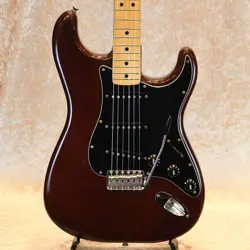 STRATOCASTER BROWN 1979