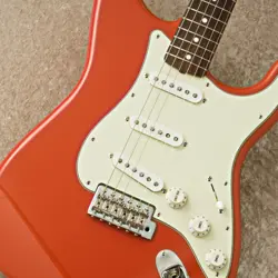 FENDER / FSR MADE IN JAPAN TRADITIONAL 60S STRATOCASTER -FIESTA RED
