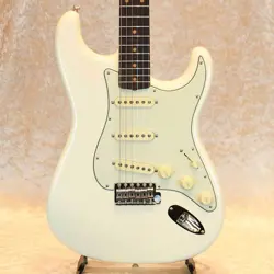 STRATOCASTER 2024 250323