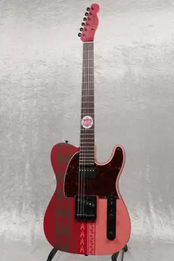 FENDER MONSTER HUNTER RATHALOS TELECASTER ROSEWOOD FINGERBOARD RATHALOS RED (W