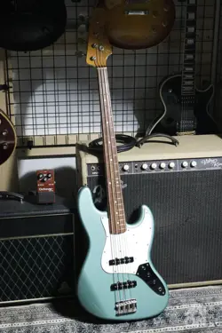 FENDER JAPAN JB62 OCEAN TURQUOIS METALLIC 2014 ELECTRIC BASS GUITAR USED