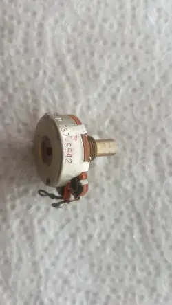 1965 FENDER JAZZ / PRECISION BASS VOLUME POT USA