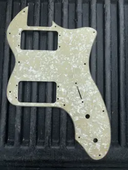PICKGUARD ‘72 FENDER
