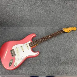 FENDER JAPAN STRATOCASTER ST62-65 ELECTRIC GUITAR 1983 MADE IN JAPAN