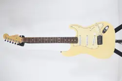 FENDER AMERICAN STRATOCASTER ELECTRIC GUTIAR [AUTH]